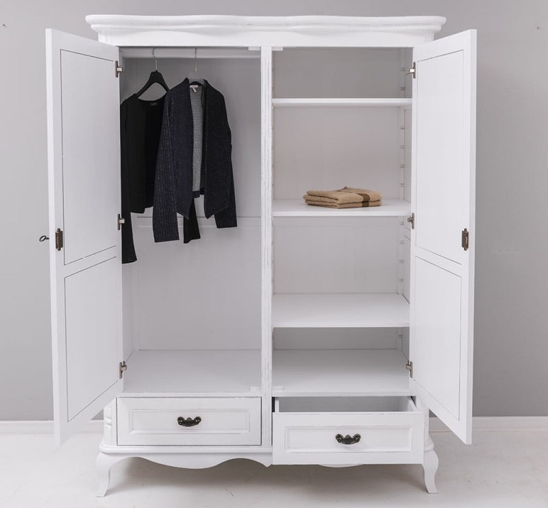 Armoire GS730 portes ouvertes avec penderie à gauche et étagères de rangement à droite