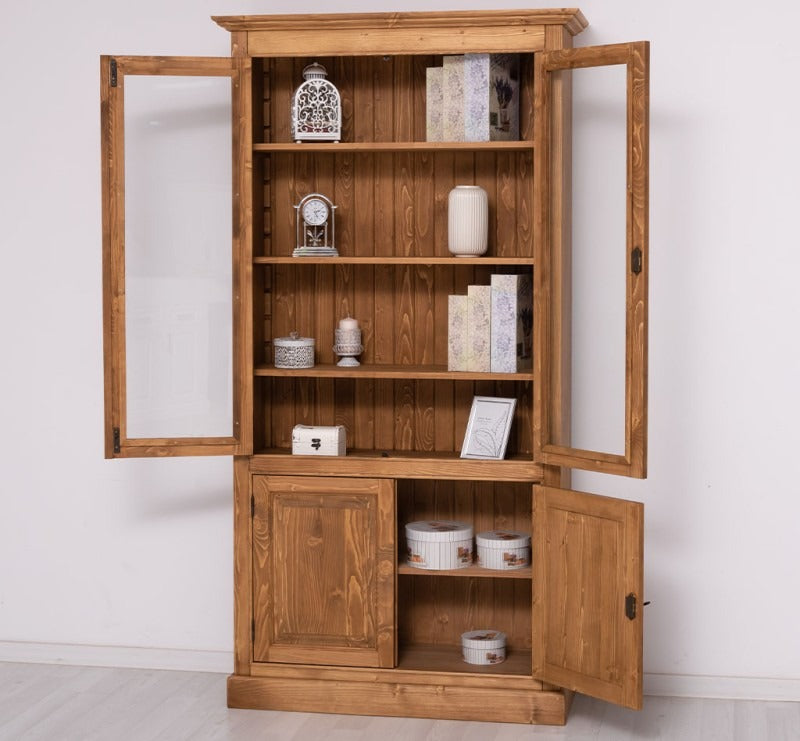 Vitrine en pin massif avec les deux portes vitrées ouvertes, montrant les étagères intérieures.