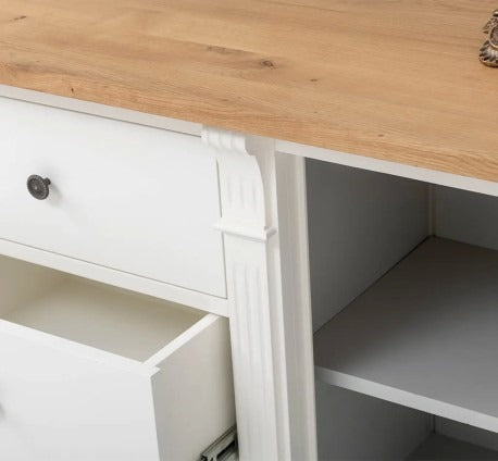 Détail du plateau en chêne massif du buffet bas Directoire GS56BAS