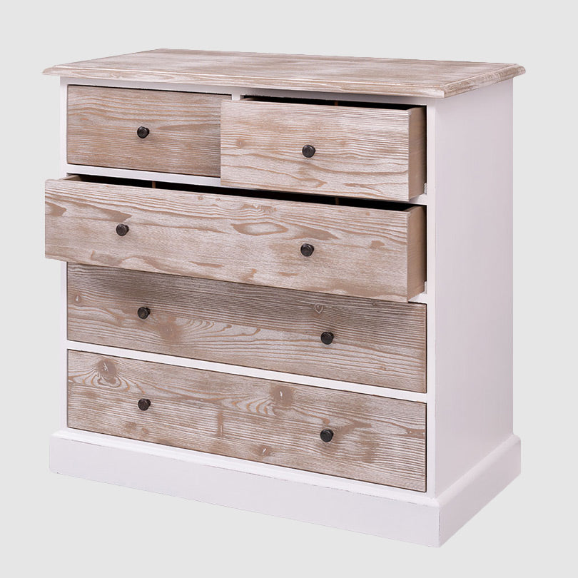 Commode en pin massif avec tiroirs ouverts