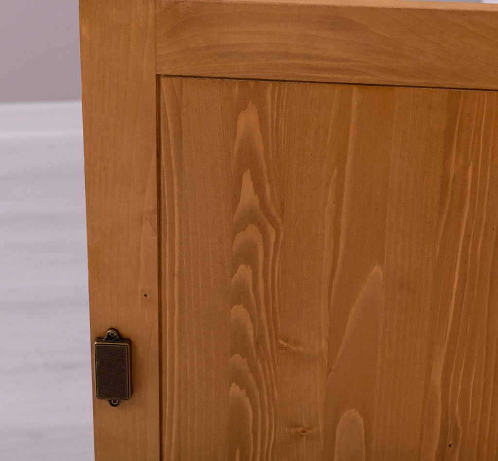 Détail porte commode 110 cm en pin massif