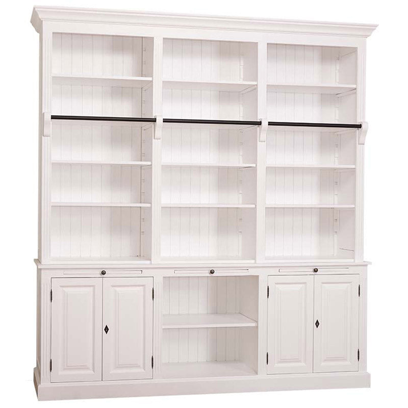 Vue de face d’une bibliothèque en pin massif blanc, grand modèle avec rangements