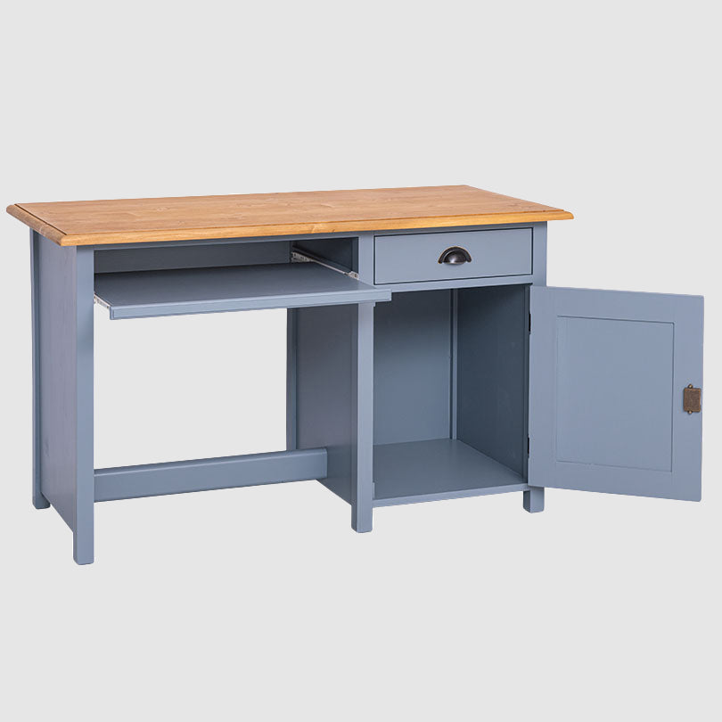 Bureau en pin massif avec tablette coulissante et 1 tiroir.