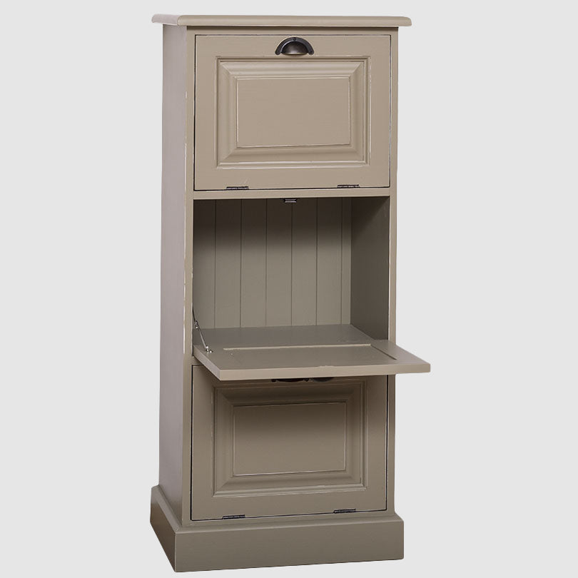 Meuble en pin massif avec 3 abattants ouverts.