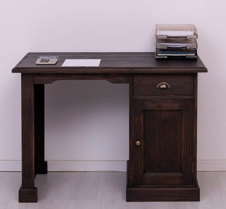 Bureau en pin massif avec 1 tiroir et 1 porte.