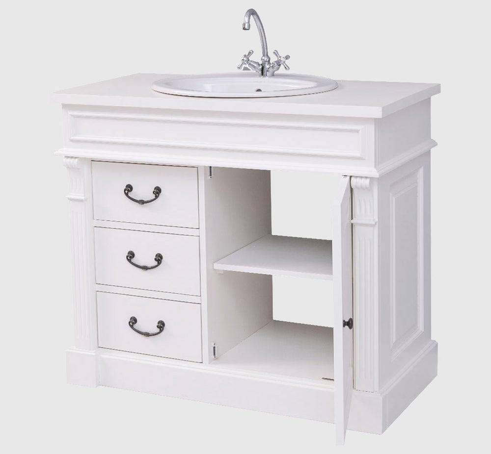 Meuble sous-vasque en pin massif style Directoire — intérieur avec 2 étagères, porte ouverte, vue 3/4
