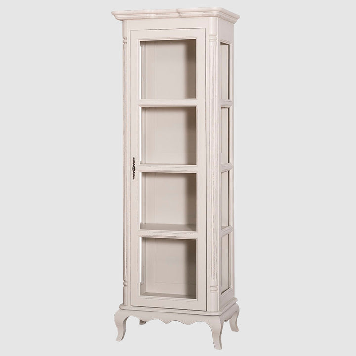 Vitrine colonne étroite avec une porte vitrée fermée, étagères visibles à l’intérieur, présentée de face sur fond neutre.