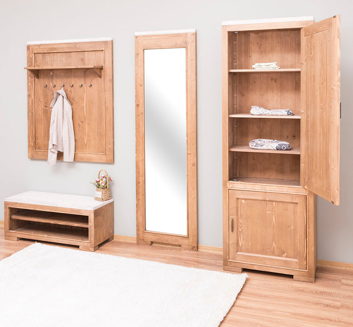 Miroir en pin massif au centre d&
