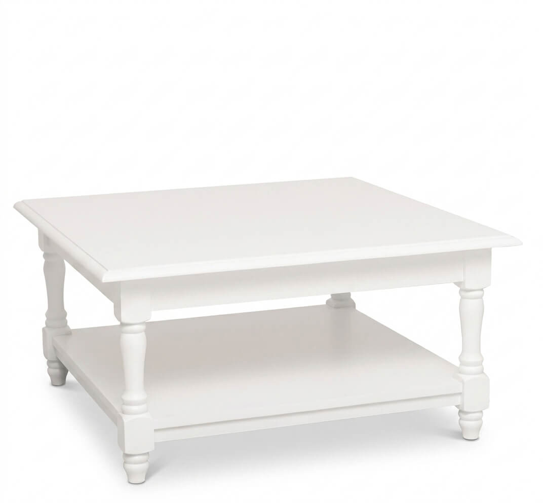 Table basse en pin massif vue de trois quarts avec plateau inférieur — Le Grenier Campagnard