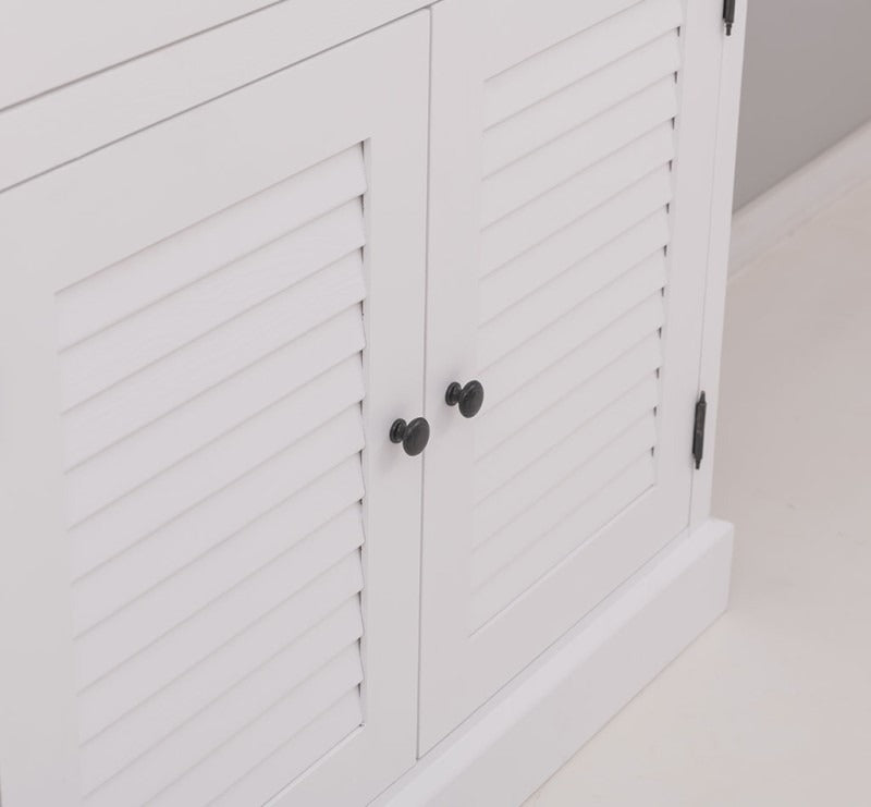 Vitrine 4 portes en pin massif GS573 – détail des portes persiennes