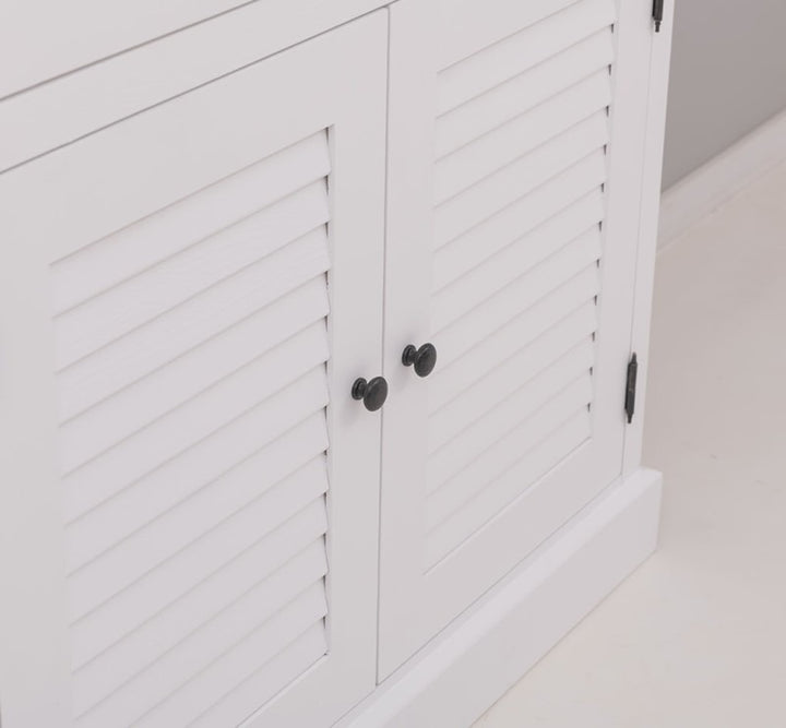 Vitrine 4 portes en pin massif GS573 – détail des portes persiennes